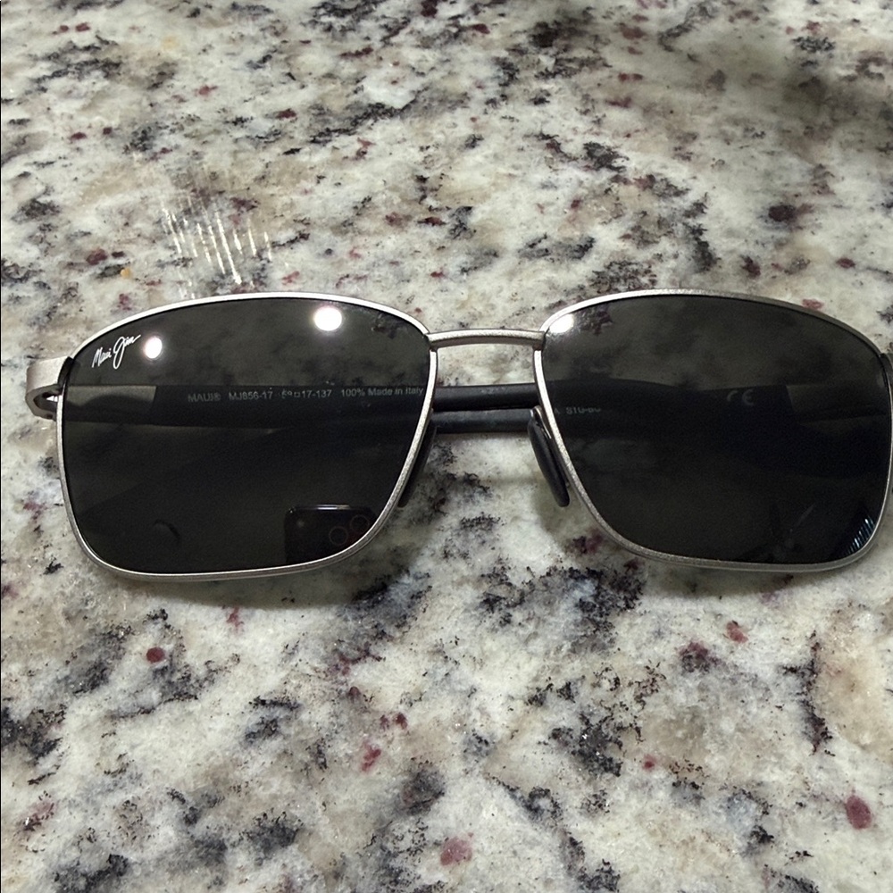 Maui Jim Men’s Silver Frame Sunglasses with Dark Gray Lenses